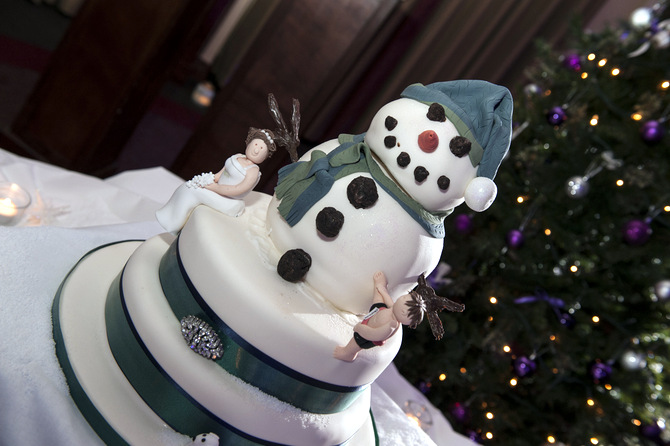 snowman wedding cake christmas